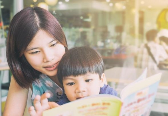 Simple Ways To Help Children Develop Early Reading Skills