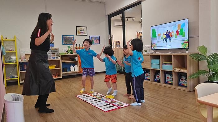 ABC Tot, Taman Midah